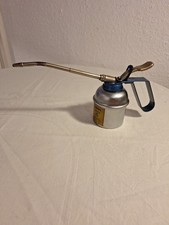 alte Öl Spritze Öl Kanne